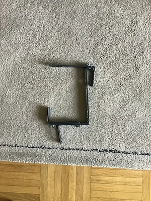 Metall-Blumenkastenhalter ungenutzt NEU verstellbar zu verkaufen