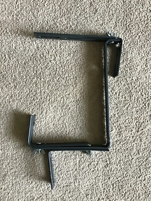 Metall-Blumenkastenhalter ungenutzt NEU verstellbar zu verkaufen