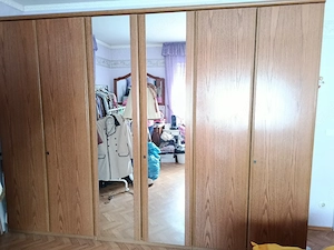 Schlafzimmerschrank