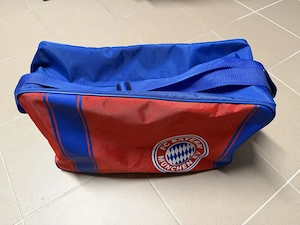 FC Bayern München Sporttashe Größe ca. 50x30x20cm Bild 3