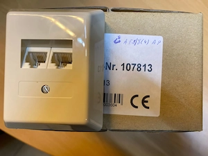 7 x Telefondose Western RJ45, ISDN UAE 2 x 8(4), AP, neu