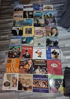54 verschiedene Schallplatten  Bild 2