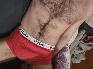 Junger 26 jähriger student, geile bilder und videos nach wunsch für bischen taschengeld