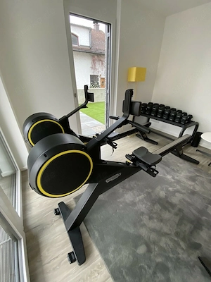 TechnoGym SkillRow Rudergerät