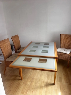 Ausziehbarer Esstisch 90x120 mit 4 Stühlen. Abholung Albstadt-Eb.