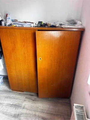 Kommode mit Fächern 