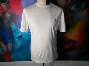 BOSS HUGO BOSS T-shirt Größe M weiß metal logo patching