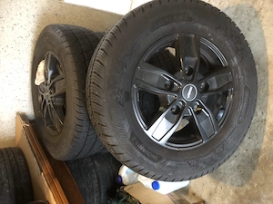 Winterreifen 235 65 R19C zB f Ford Custom auf Leichtmetallfelgen