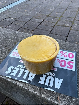 Bienenwachs, aus eigener Imkerei Bild 2