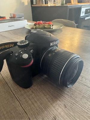 Nikon D3200 