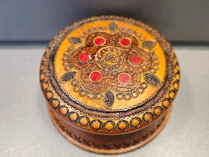 STEINBACH Präsent Schmuck Schatulle Holz handcraftet Hohenhameln