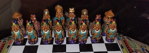 Schachspiel (Azteken u. Conqistadoren Figuren)