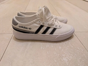 Adidas Damen Sneaker 