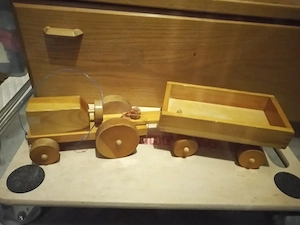 Holzspielzeug für Kinder