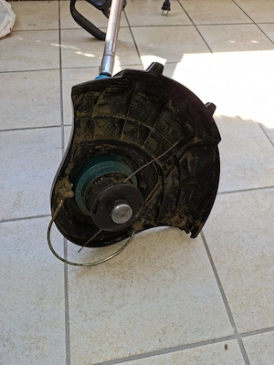 Makita UR3000 Elektro-Rasentrimmer Bild 5