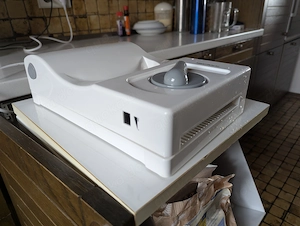 Brotschneidemaschine