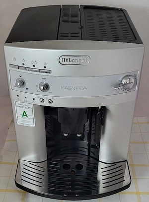 Delonghi Magnifica  Neue Wartung Top Zustand
