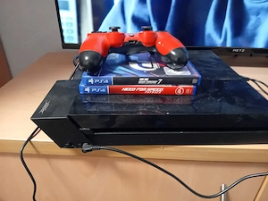 Playstation 4 mit Spiele  Bild 2