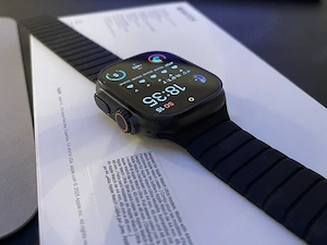 Apple Watch ultra 3 WiFi GPS cellular 49mm Smart Schwarz miit Akku : 100% plus Zubehör