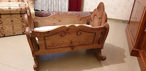 Alte Kinder-Wiege, Handarbeit, Massivholz