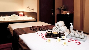 Erotische Ganzkörpermassage. 