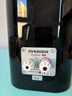 Dynaudio Contour 20i BlackSilver Highgloss (+ Stand 20 Silver)