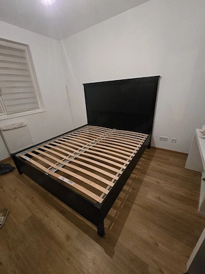 Bett 180x200 mit 2 x Lattenrost