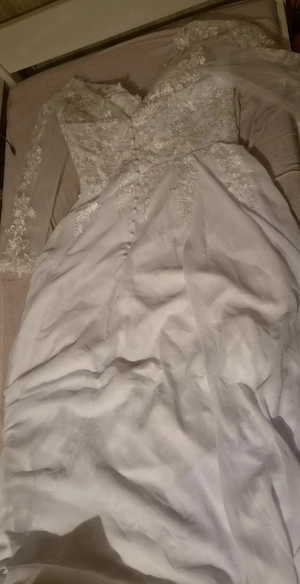 Hochzeitskleid mit 2 schleier  Bild 2