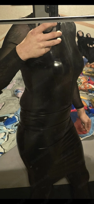 Suche SIE die lust hat mit einem  DWT spaß zu haben 