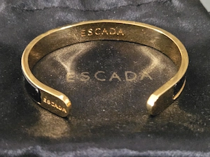 Neuwertig! Original ESCADA Armreif Cuff Torque mit poliertem Gold Finish TOP!