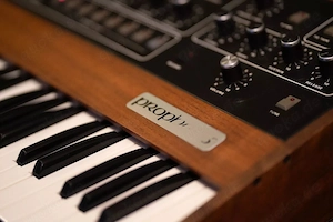 Sequential Prophet 5 rev3.3, MIDI, servicet, Topzustand, incl. Flightcase