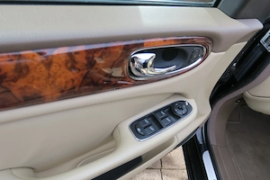 Jaguar XJ lang LWD    TÜV bis 4. 2028  Bild 10