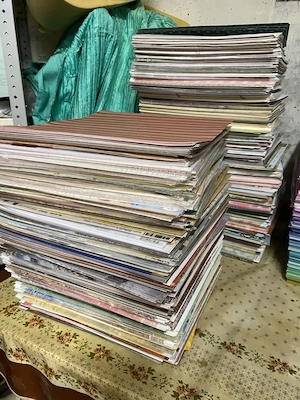 über 2500 wunderschöne Motiv Scrapbook Papiere 