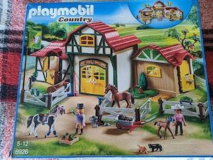 Playmobil Großer Pferdehof mit Zubehör 