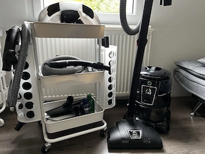 Hyla - Staubsauger , Polsterreinigung, Nasssauger