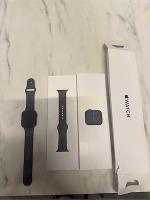 ue Unbenutzte-Apple Watch SE(3. Gen)44mm