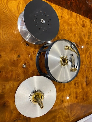 Hardy 1912 Perfektes Lachsrollen-Set mit 3 Rollen