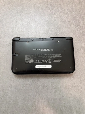 Nintendo 3DS XL 