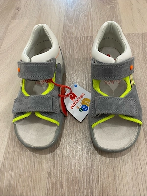 Elefanten sandalen   neu mit etikett   25