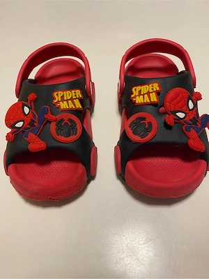 Spider Man clogs   26-27