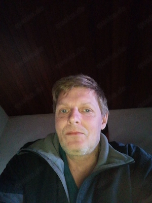 Er sucht Ihn und Frau Aus Paderborn 