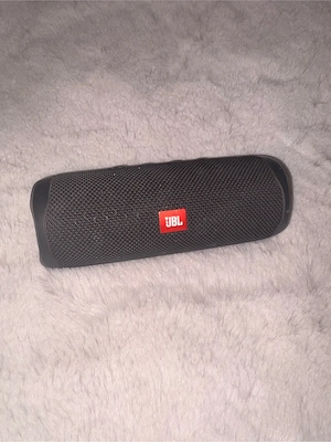 Bluetooth Box JBL