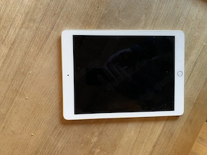 I Pad Air 2 günstig abzugeben