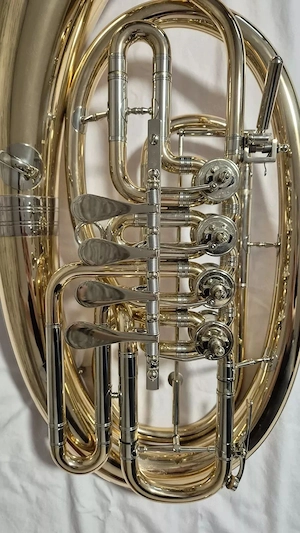 Miraphone Tenorhorn 47WL4 11000100, mit Koffer