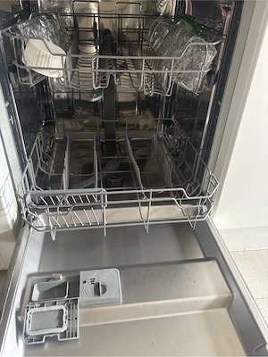 Geschirrspülmaschine