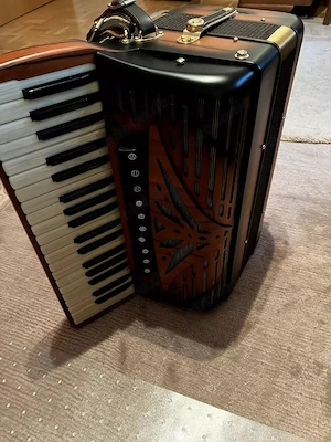 Akkordeon Marke Fismen, Gebraucht