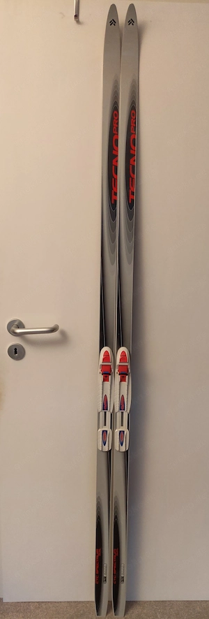 Langlaufski 197 cm, Stöcke 145 cm, Schuhe Gr. 40