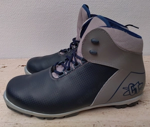 Langlaufski 197 cm, Stöcke 145 cm, Schuhe Gr. 40 Bild 10