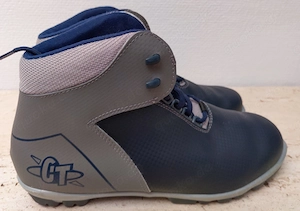 Langlaufski 197 cm, Stöcke 145 cm, Schuhe Gr. 40 Bild 6