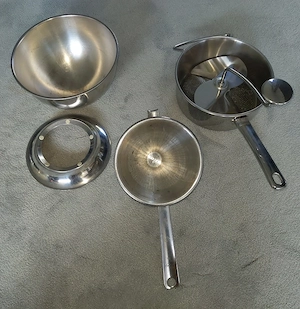 Küchen- Geschirr gemäß Abbildung, Edelstahl